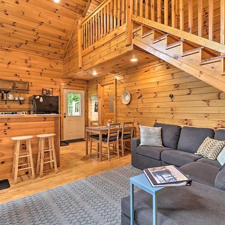 Cozy Boone Cabin With Deck Close To Downtown! Eksteriør bilde